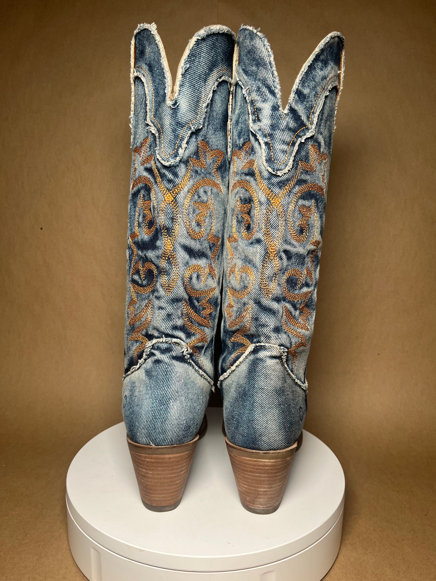 Dingo size 10 Texas Tornado denim cowboy boot NEW WITHOUT TAGS
