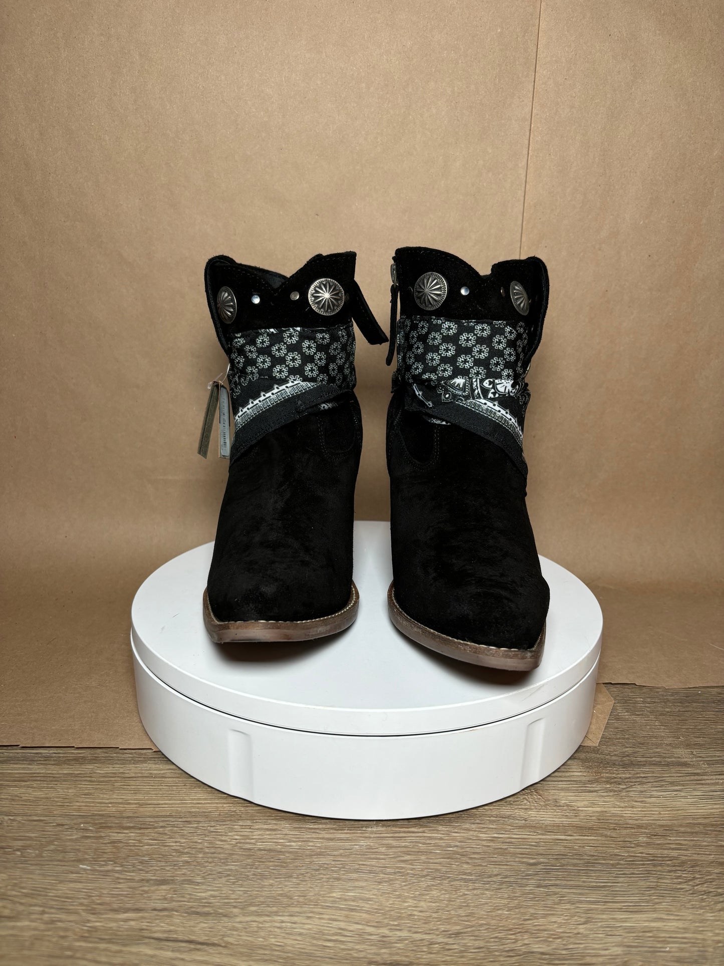 DINGO size 10 Bandita black boots NEW IN BOX