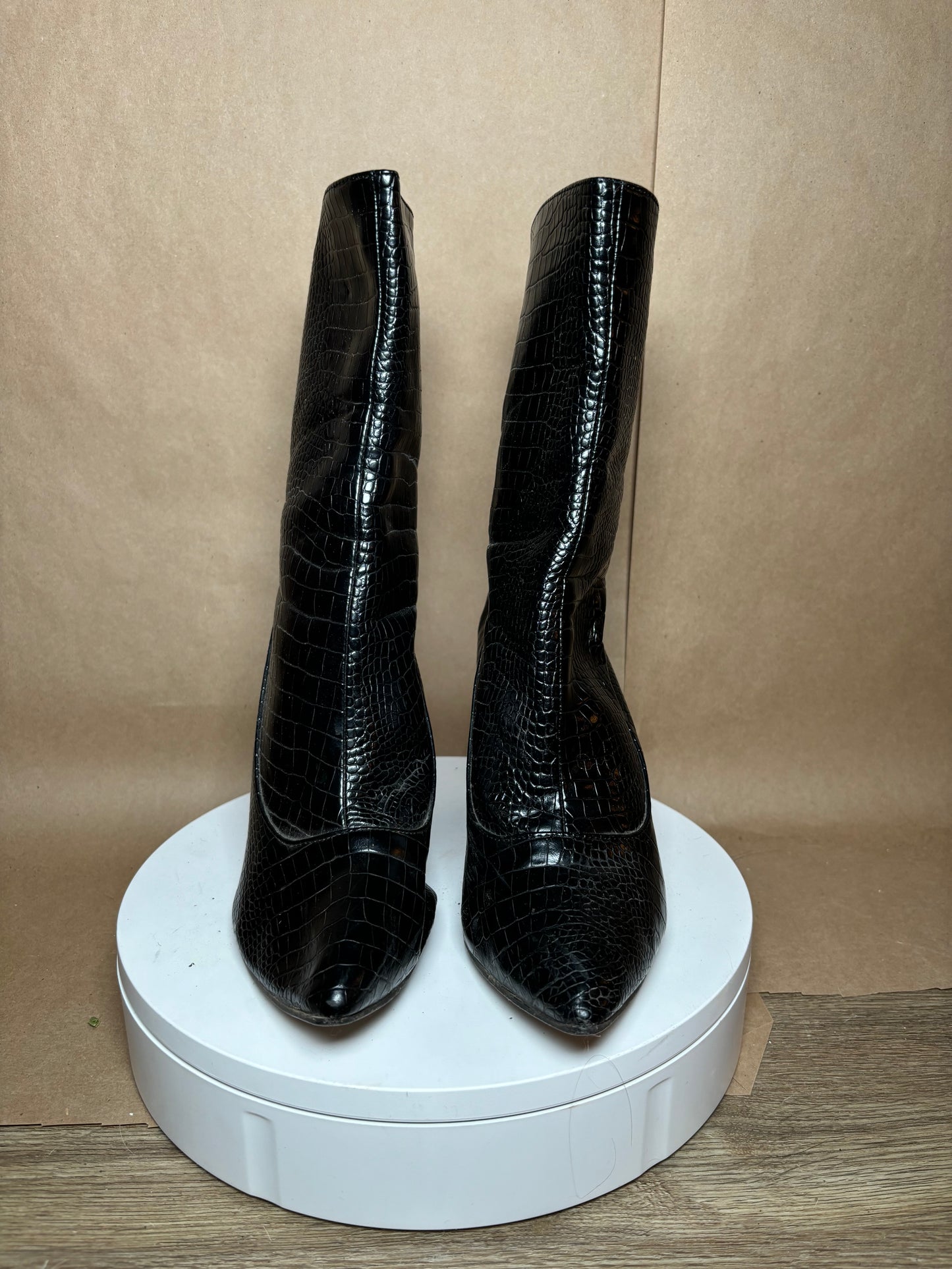 Simple size 9 faux croc black booties LIKE NEW