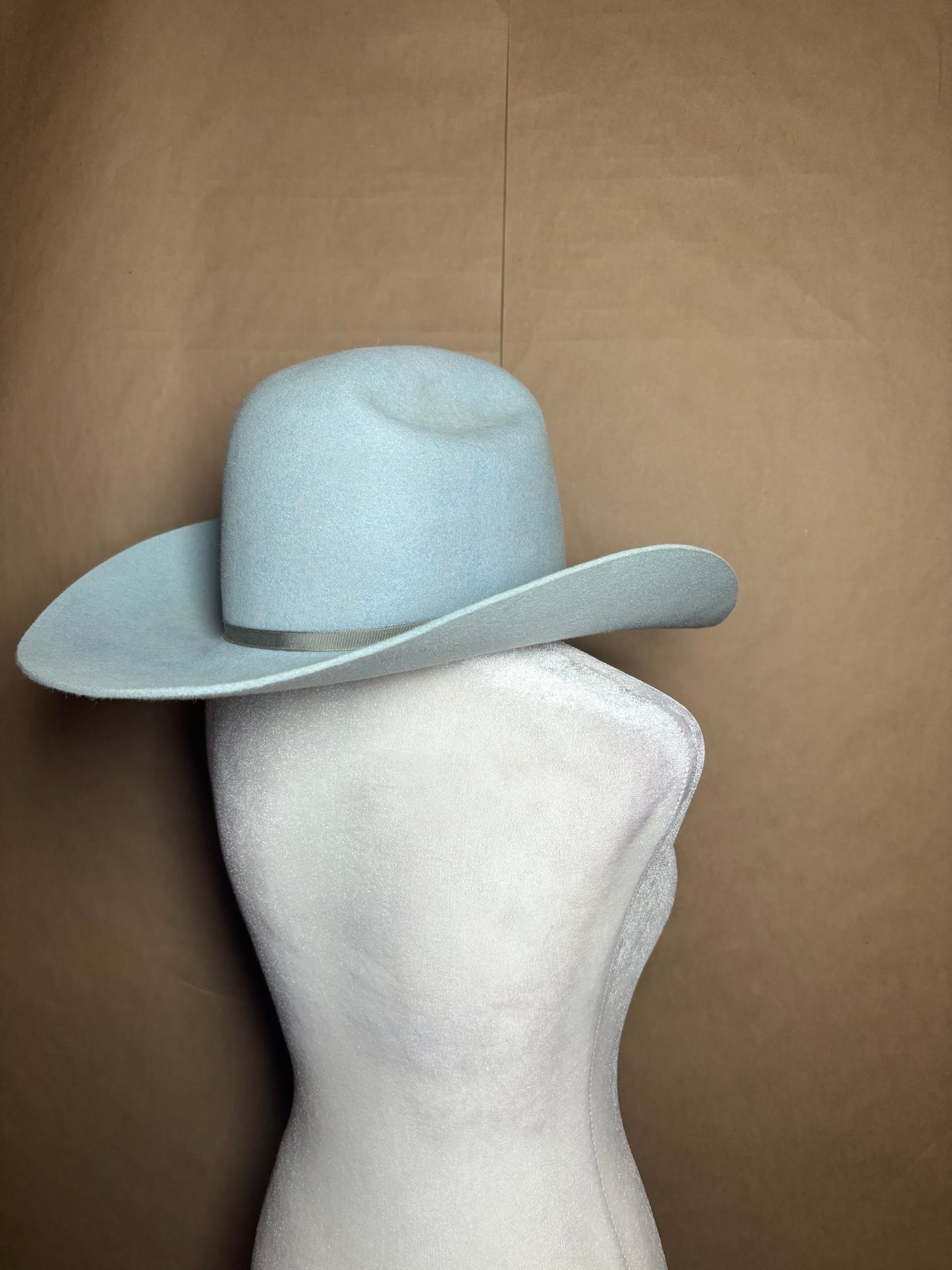 Capital Hatters size 7 1/4 10x powder blue custom cowboy hat GENTLY USED