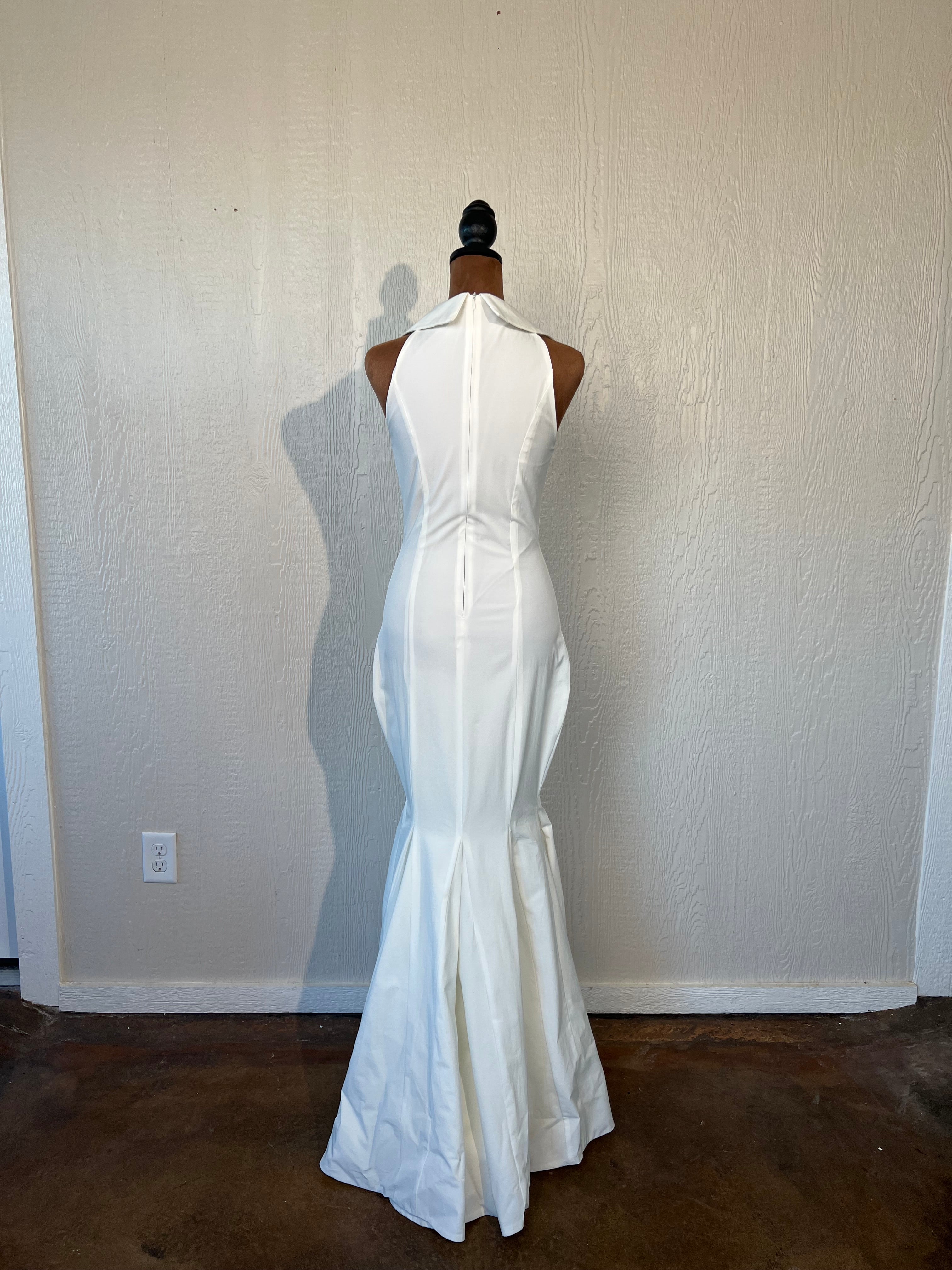 Akira size small gown LIKE NEW