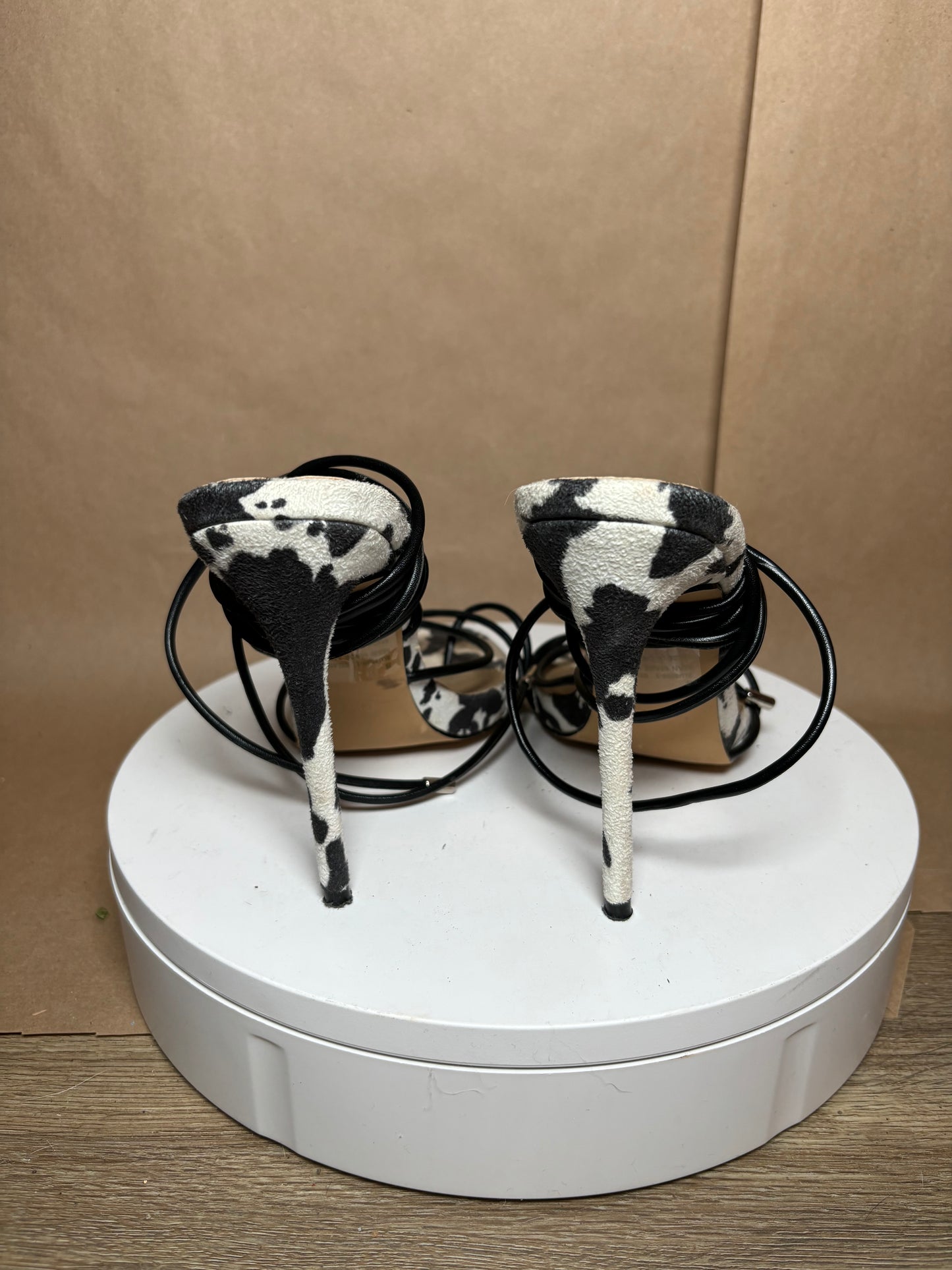 Ego Official size 9 cow print gladiator strap heels