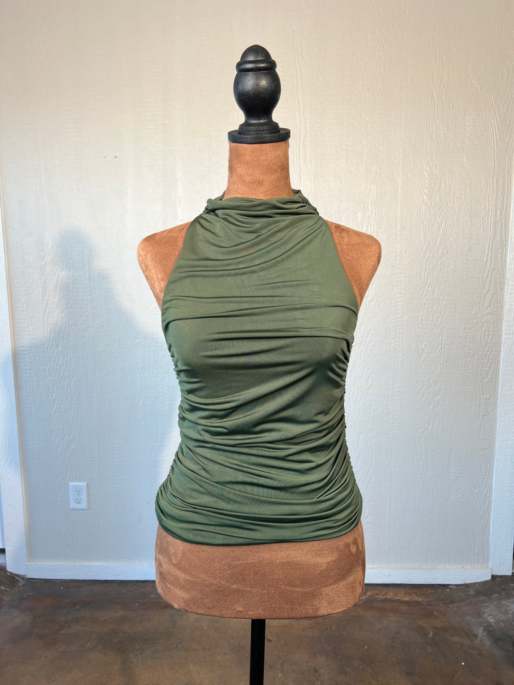 Fashion Nova size small high neck top NWT