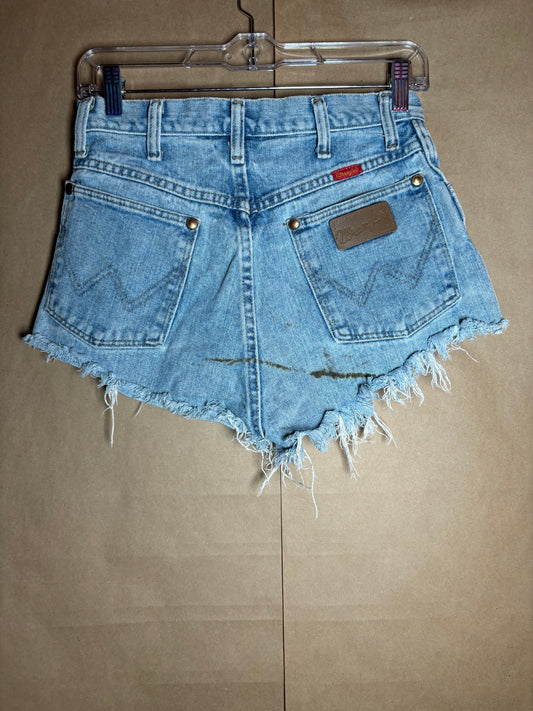 Wrangler size 26 cut off shorts VINTAGE