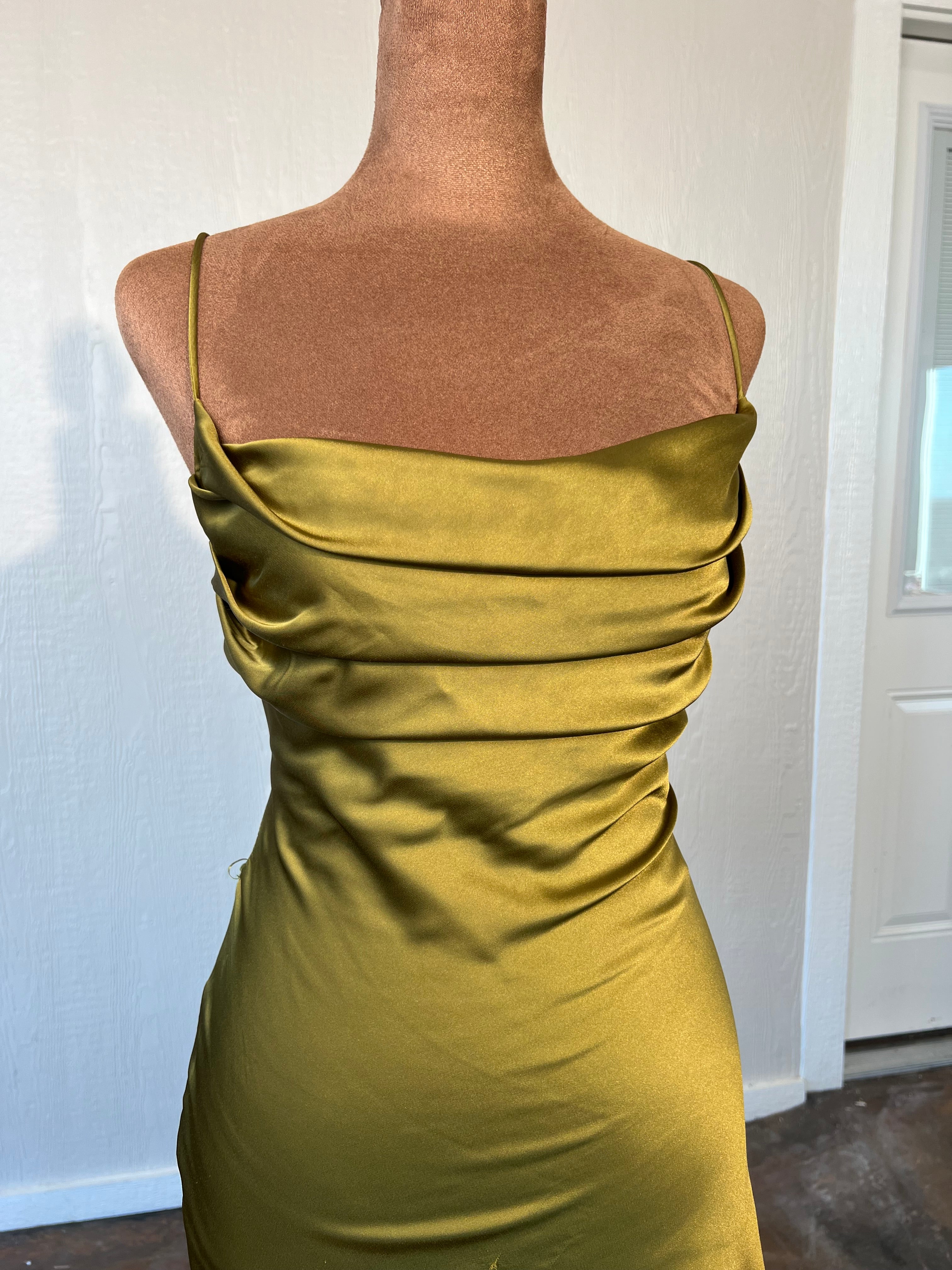 Blanc size small dress GENTLY USED