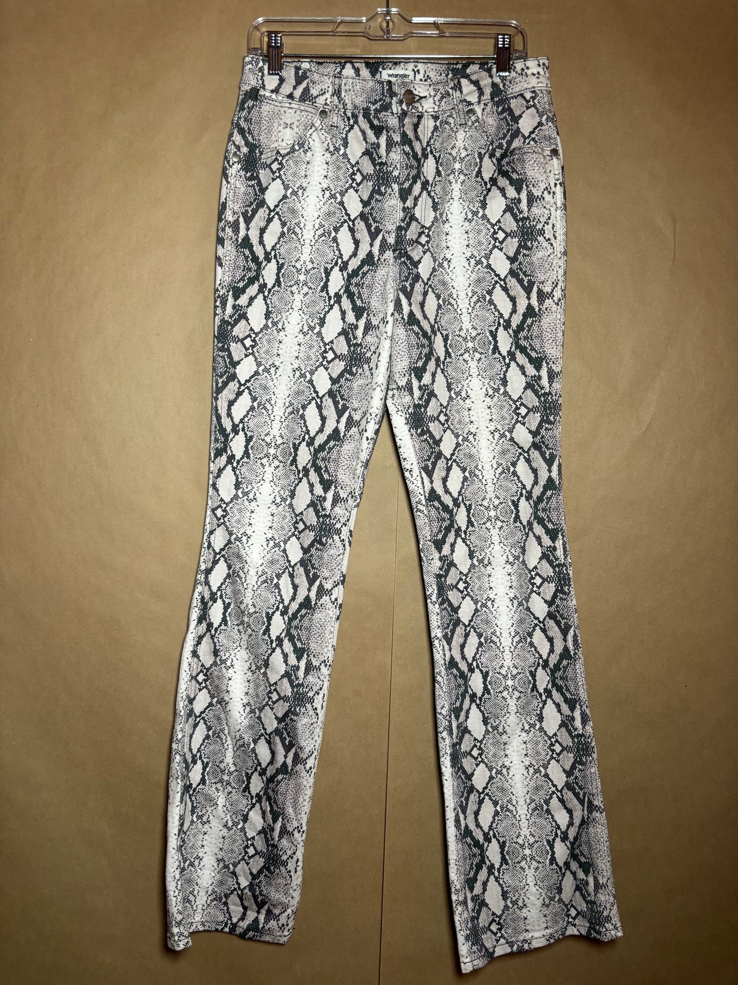 Wrangler size 28 snakeskin jeans LIKE NEW