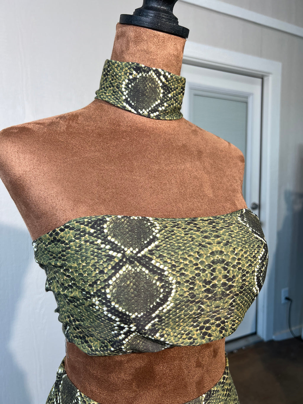 Amazon Fashion size small bikini GENTLY USED