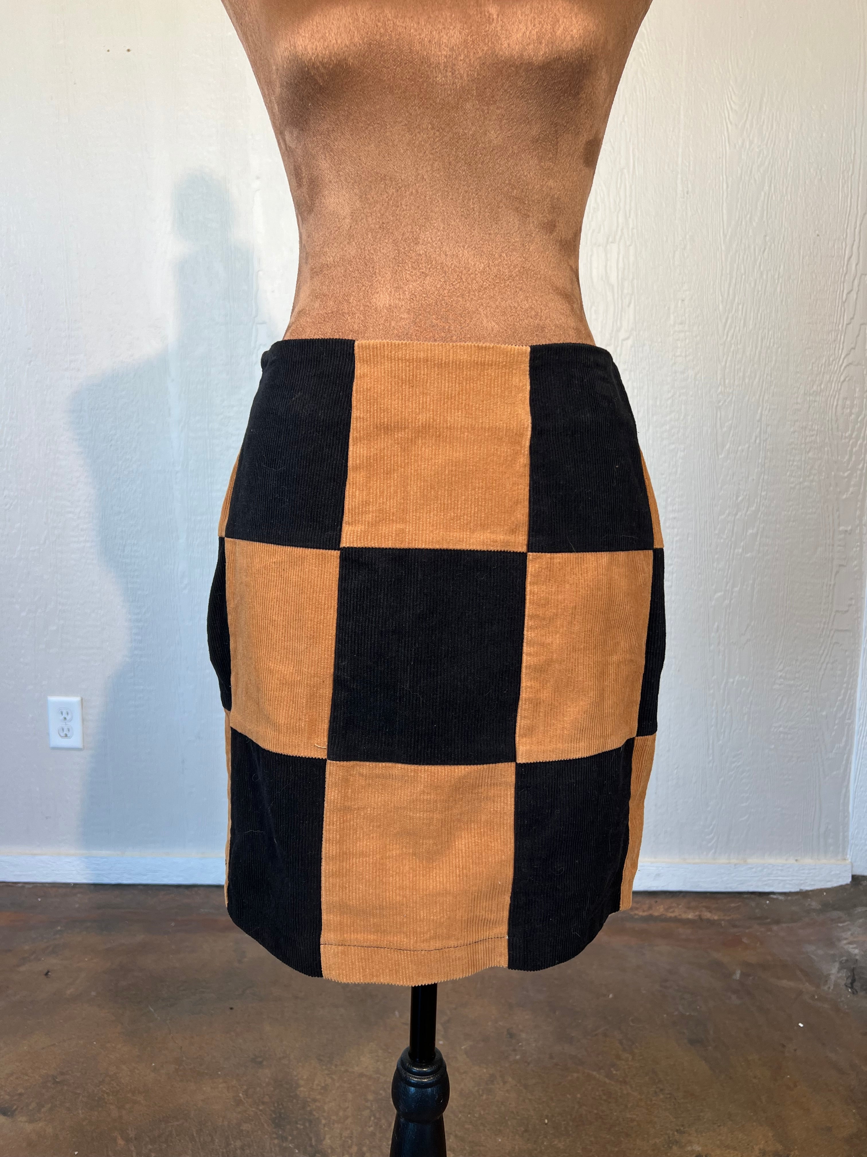 Nasty Gal size 4 mini skirt GENTLY USED