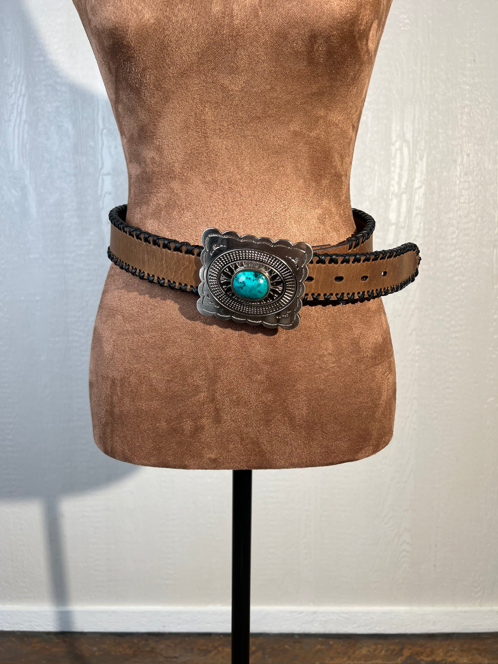 HOOEY size 40" belt NWOT