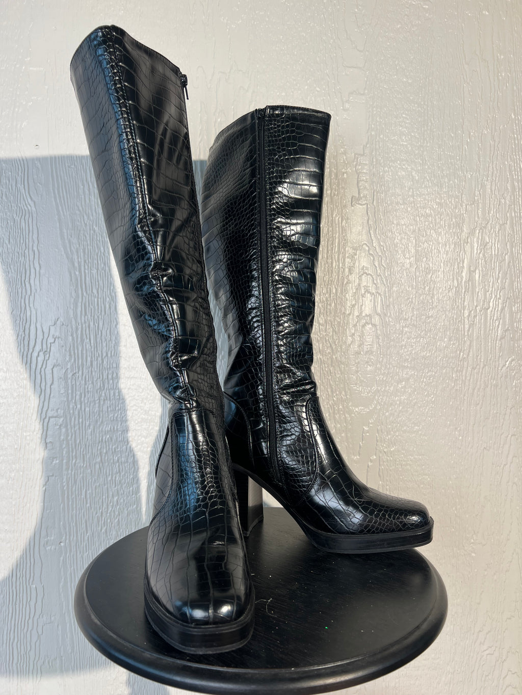 Pretty Little Thing size 10 black go go boots GENTLY USED