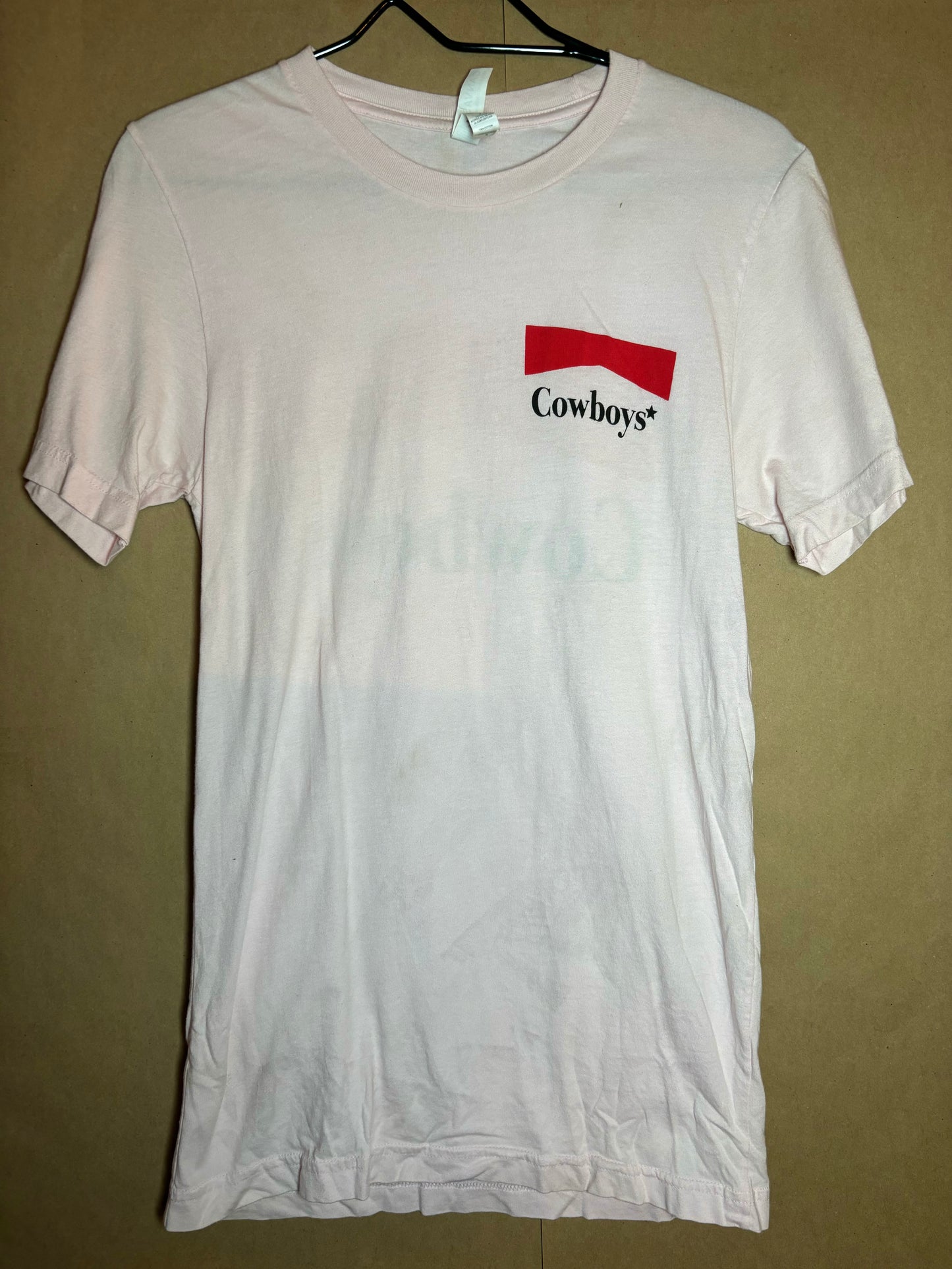 Cowboys* size small tee LIKE NEW