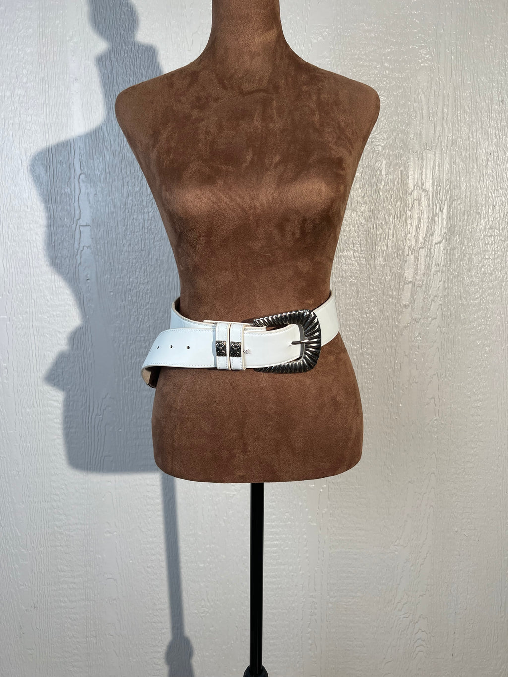Idyllwind size 42" medium belt USED