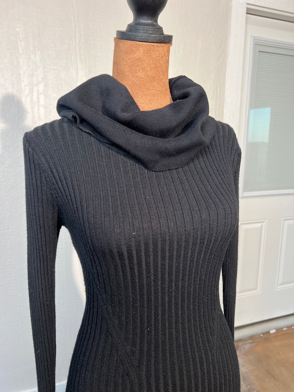 Amazon Fashion size small sweater dress USED