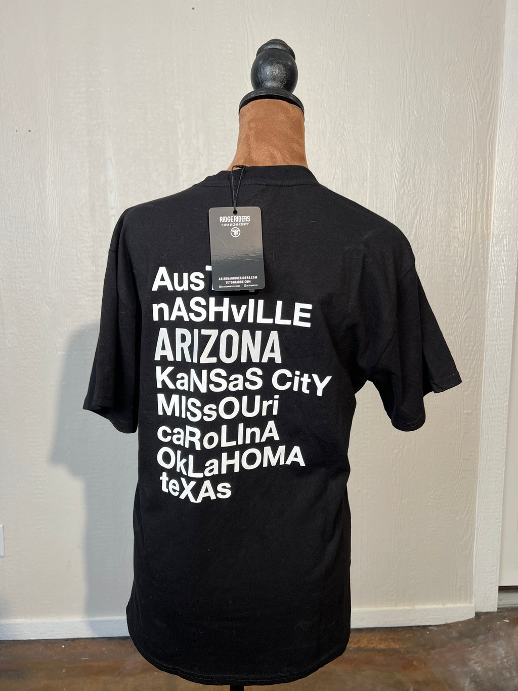 Teton Ridge size x-small tee NWT