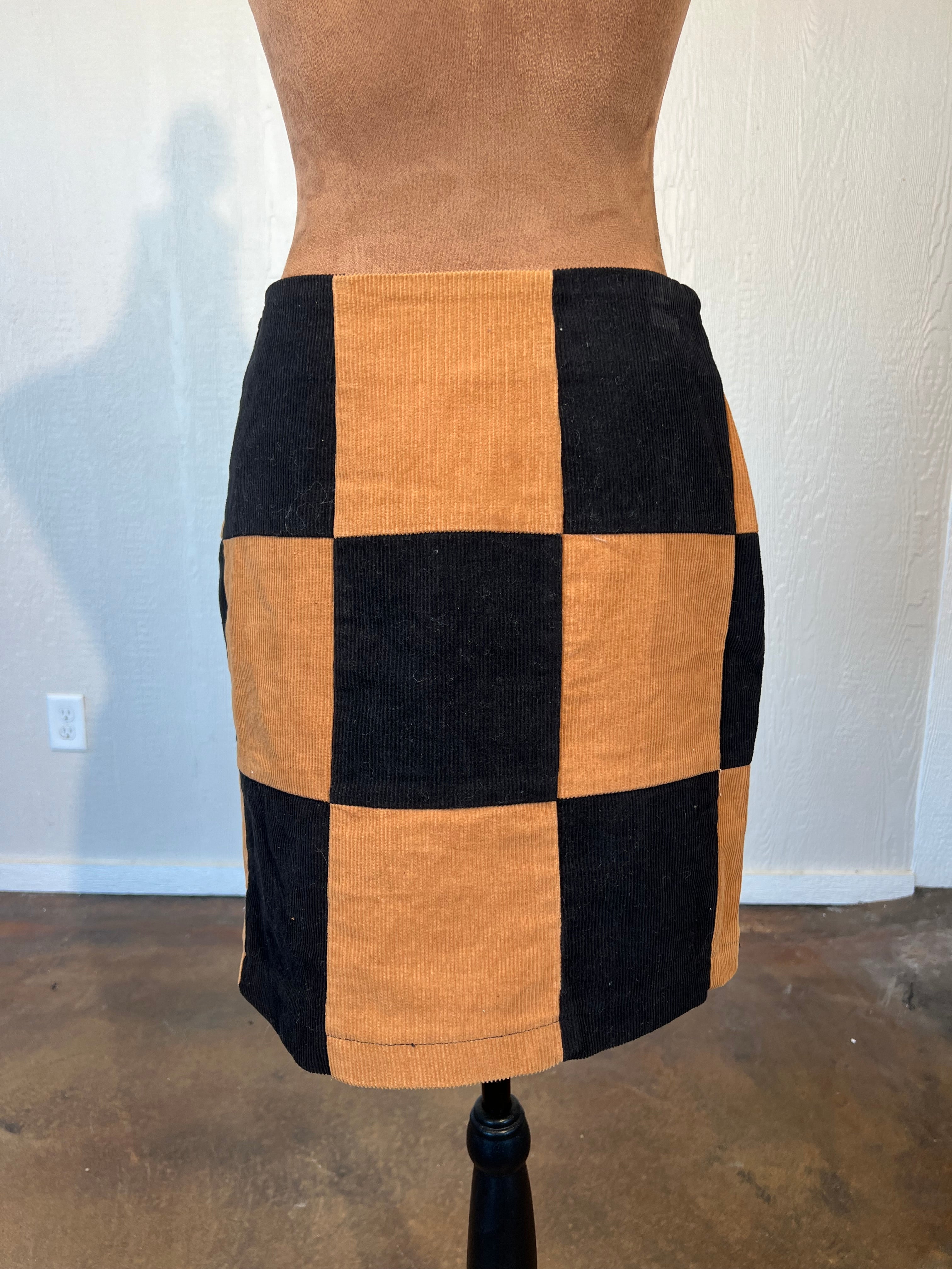 Nasty Gal size 4 mini skirt GENTLY USED