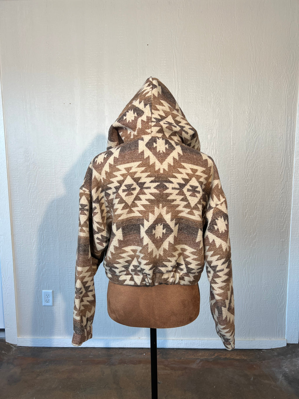 LELIS size small cropped hooded jacket GENTLY USED