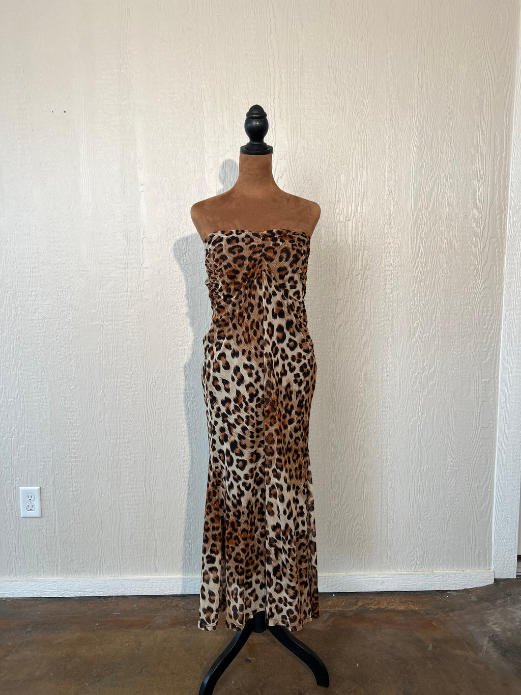 Fashion Nova size small maxi skirt LIKE NEW