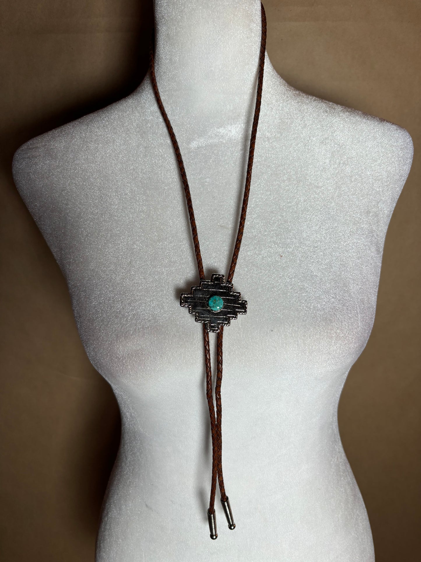 Zilker Southwest bolo