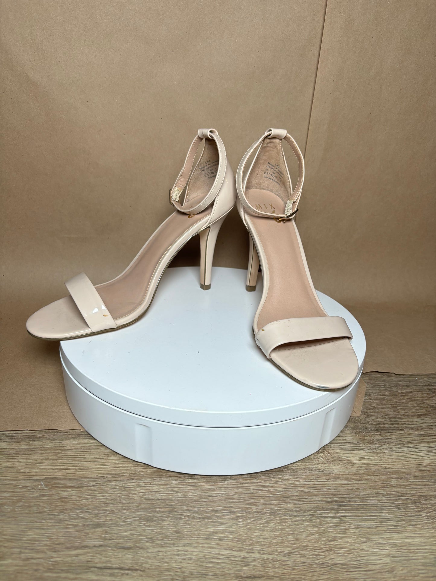 Mix NO. 6 size 9.5 nude heels GENTLY USED