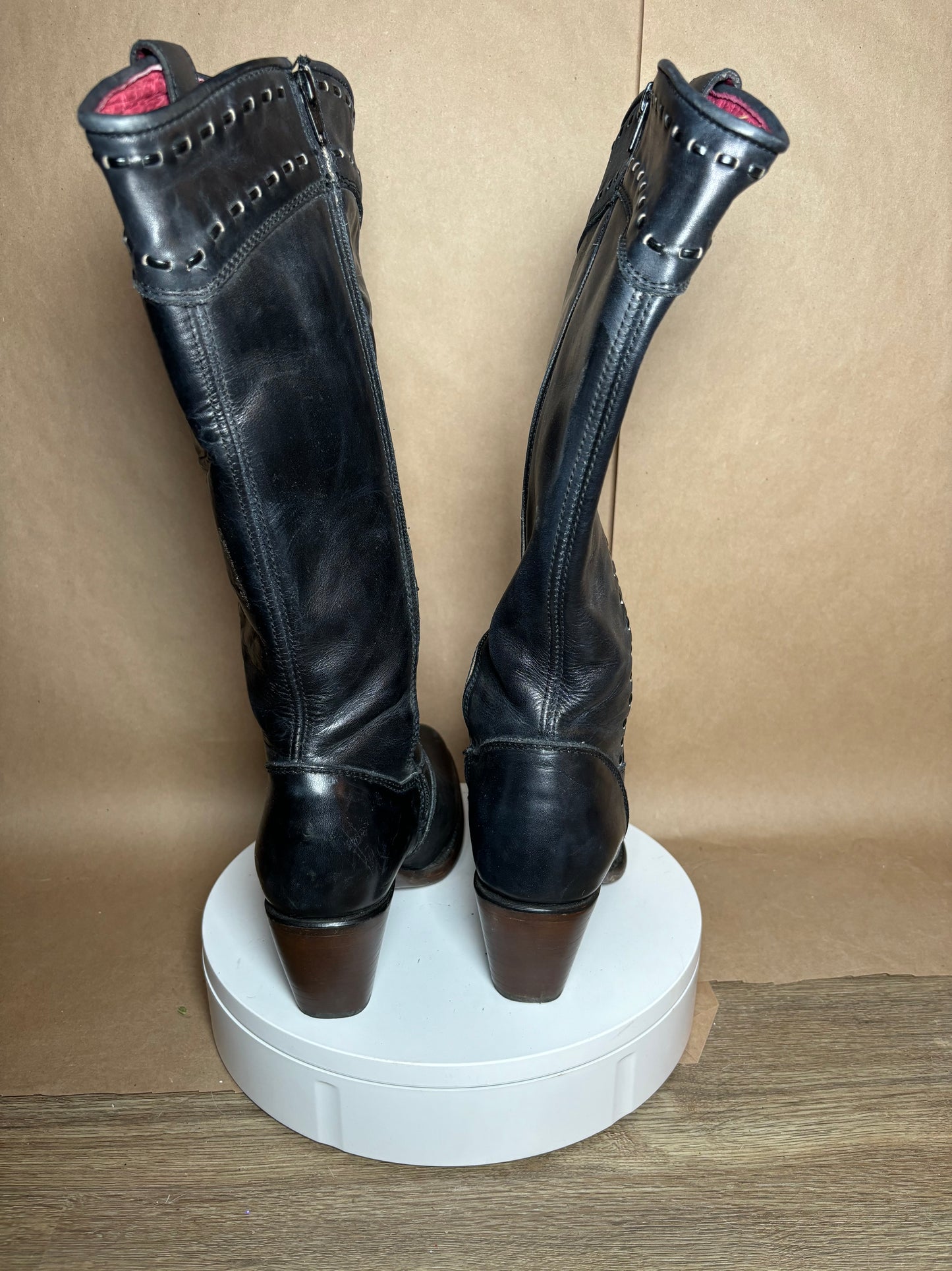 Esquivias size 9.5 Helena black boots LIKE NEW