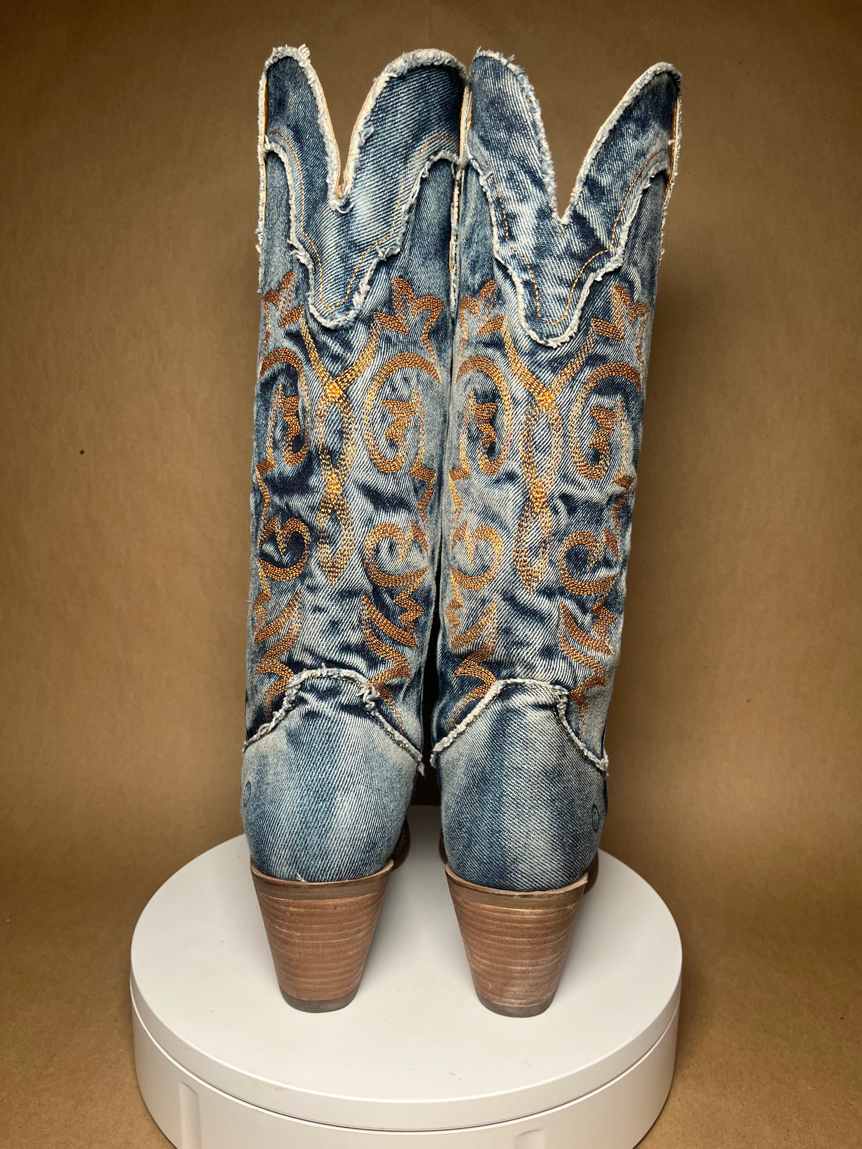 Dingo size 10 Texas Tornado denim cowboy boot NEW WITHOUT TAGS