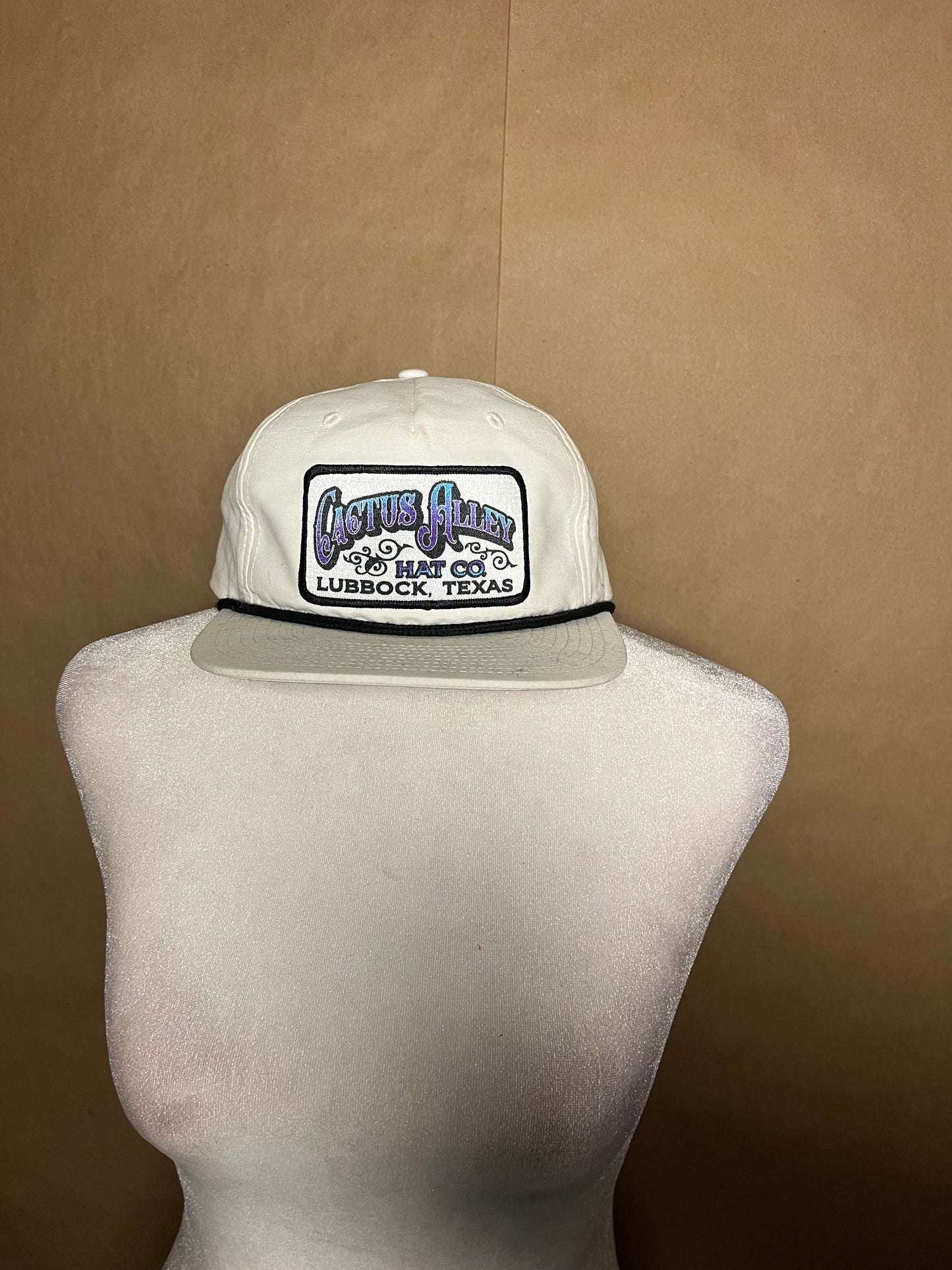 Cactus Alley Co hat GENTLY USED