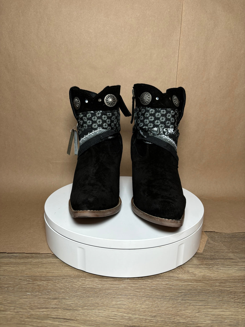 DINGO size 10 Bandita black boots NEW IN BOX