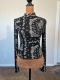 Forver 21 size small long sleeve blouse USED