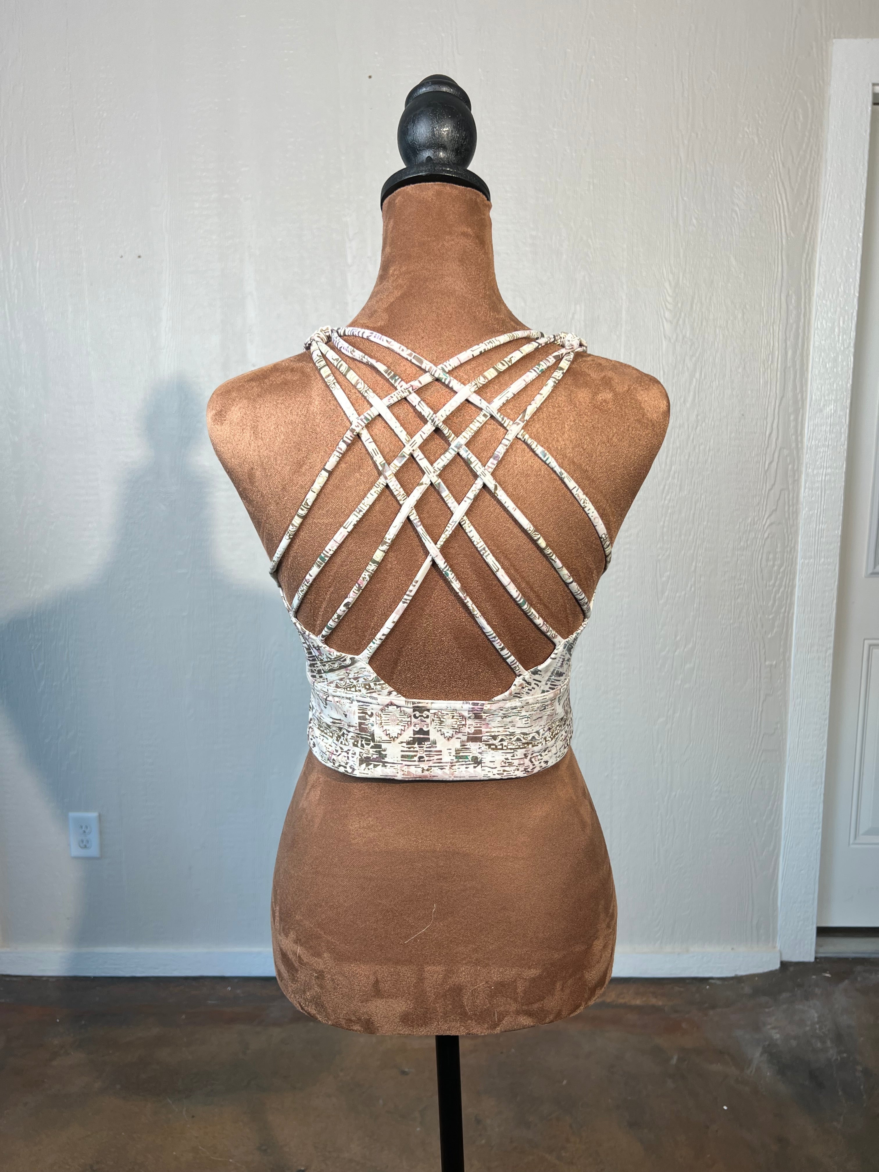 Lovlei size small sports bra USED