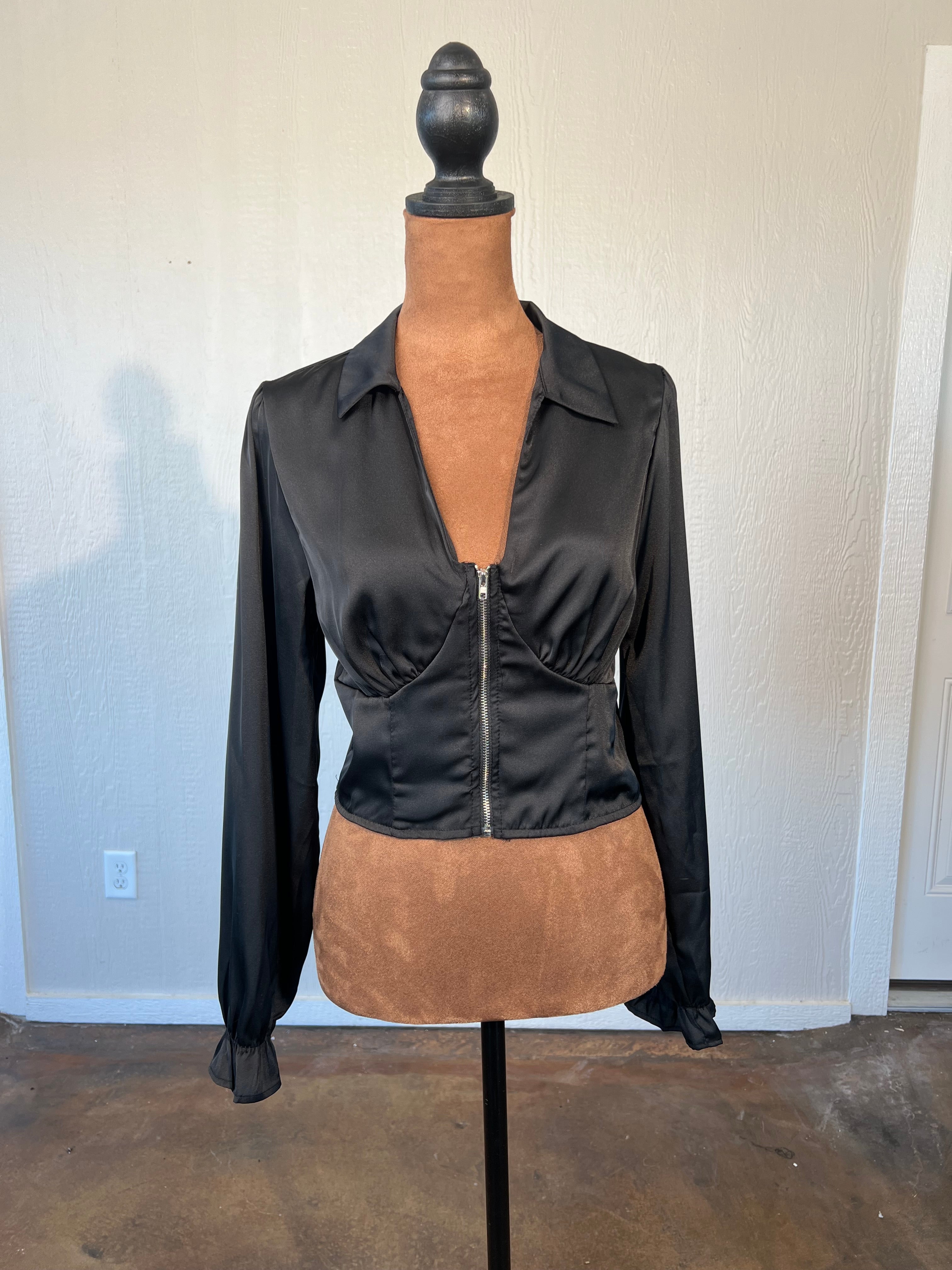 Story On size small long sleeve blouse LIKE NEW