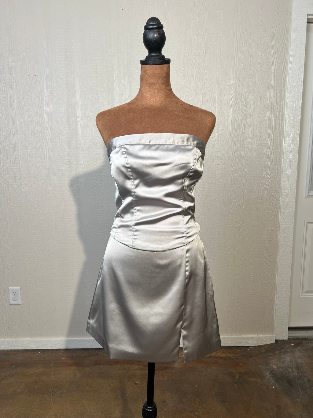 Wild Fable size small skirt/top set GETNLY USED