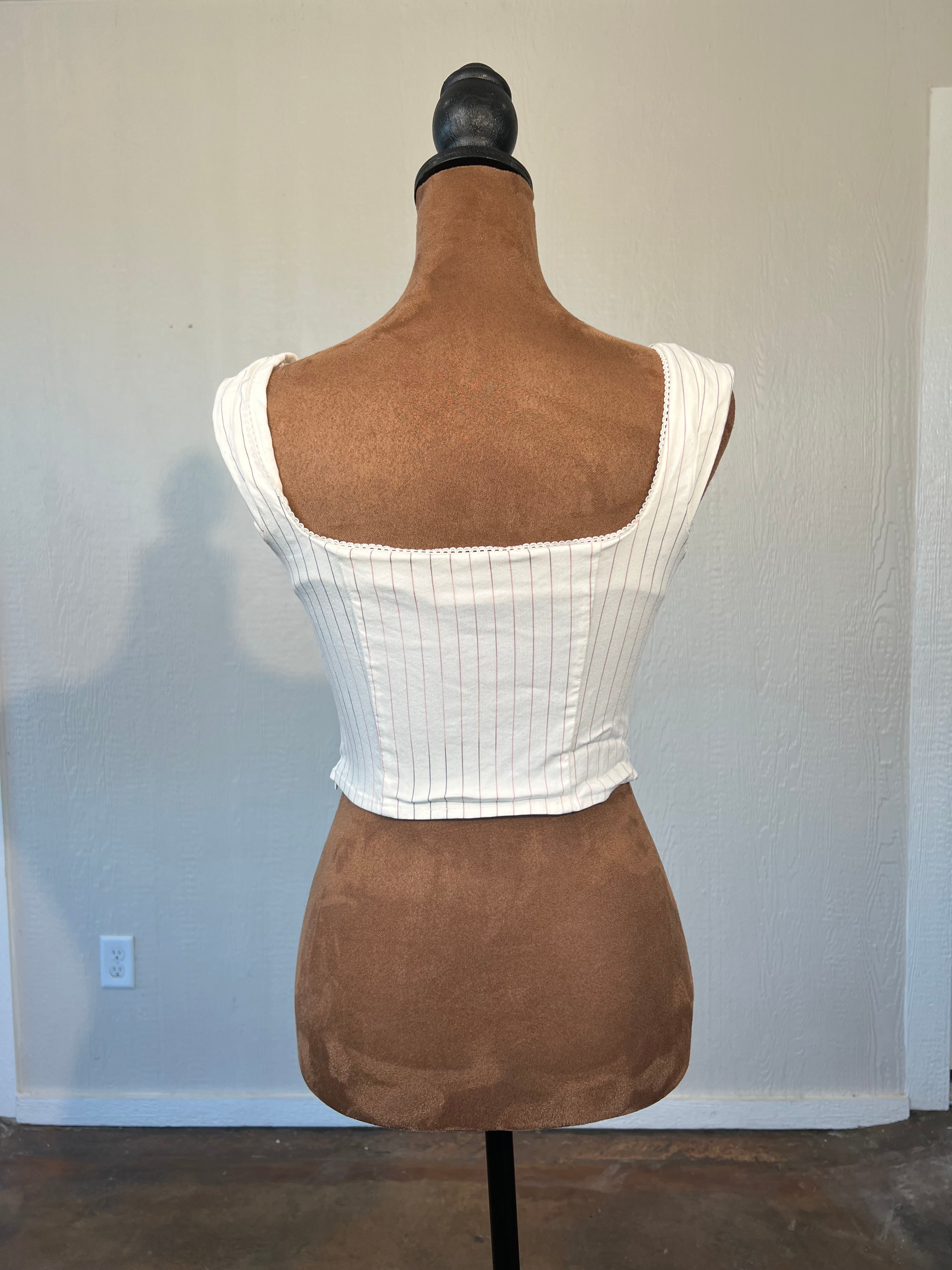 Wild Fable size xs cropped tank USED