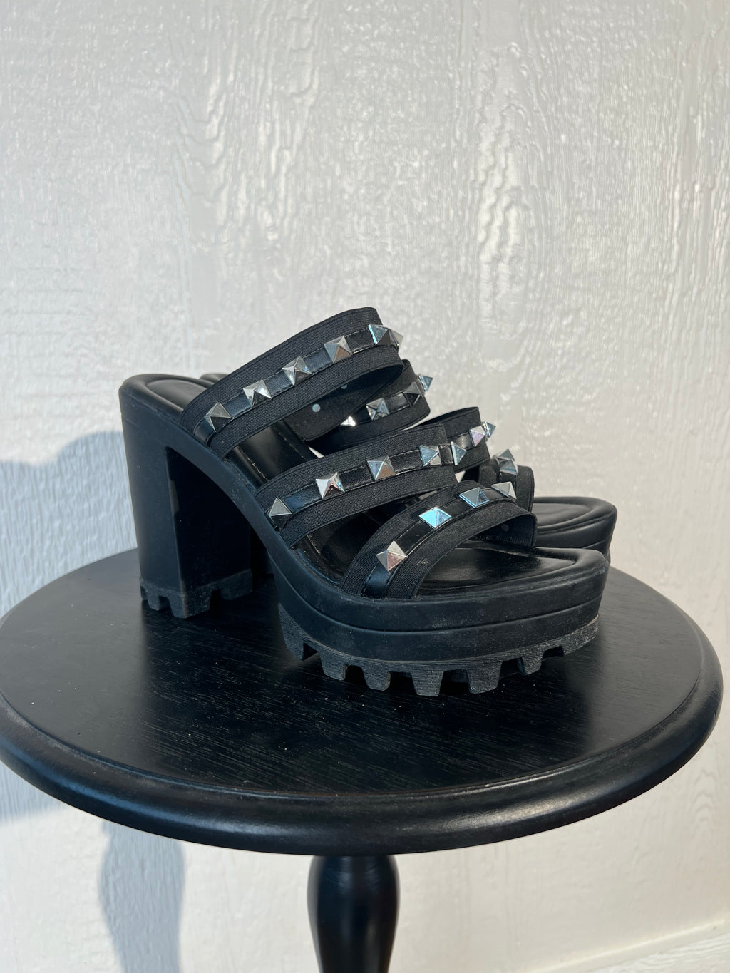 Cape Robbin size 10 spiked heels GENTLY USED