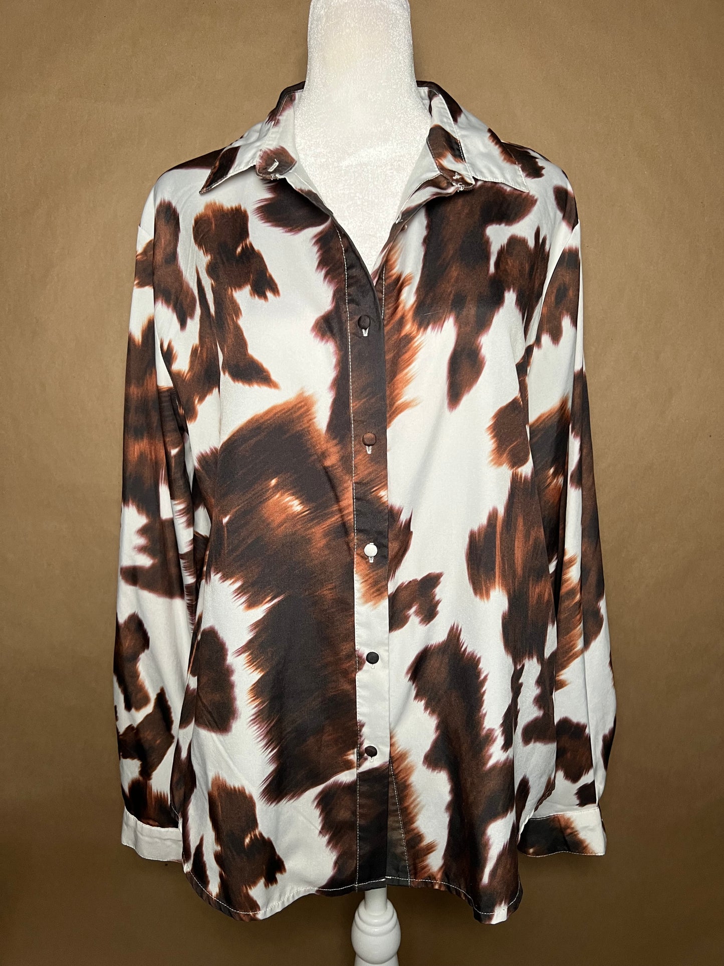 Nasty Gal size medium cow print button up USED