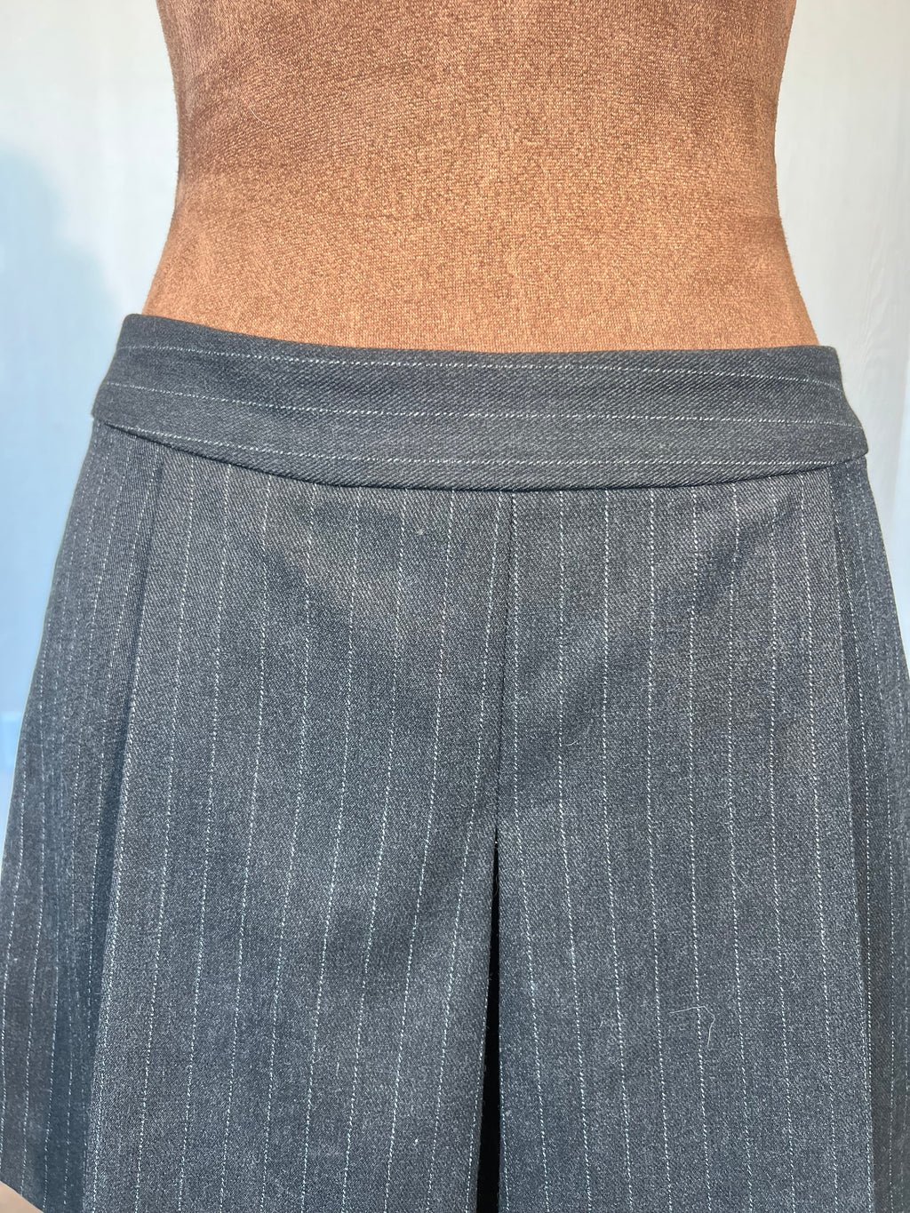 Gianni Bini size 4 skort LIKE NEW