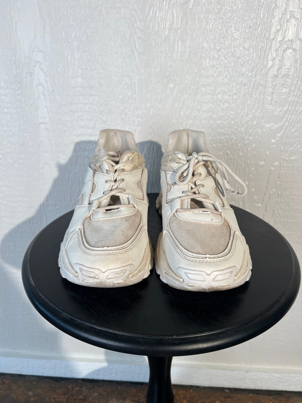 Boohoo size 11 tennis shoes GENTLY USED
