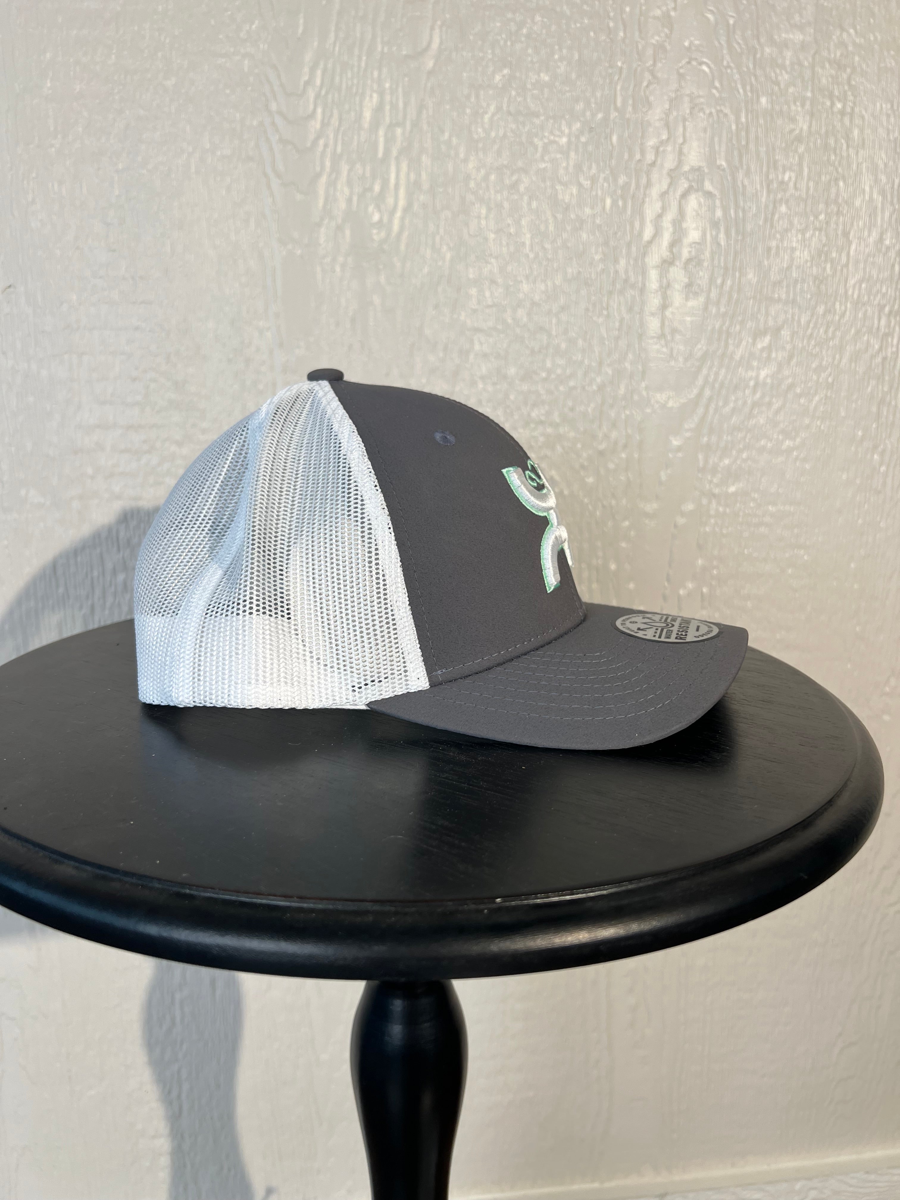 HOOEY O/S cap NWT