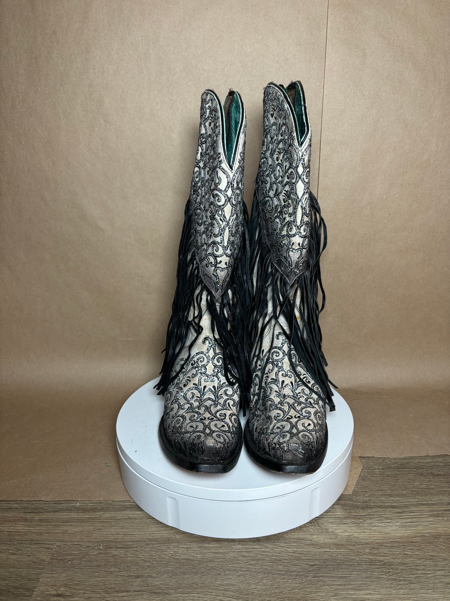 Corral size 10  c3877 boots LIKE NEW