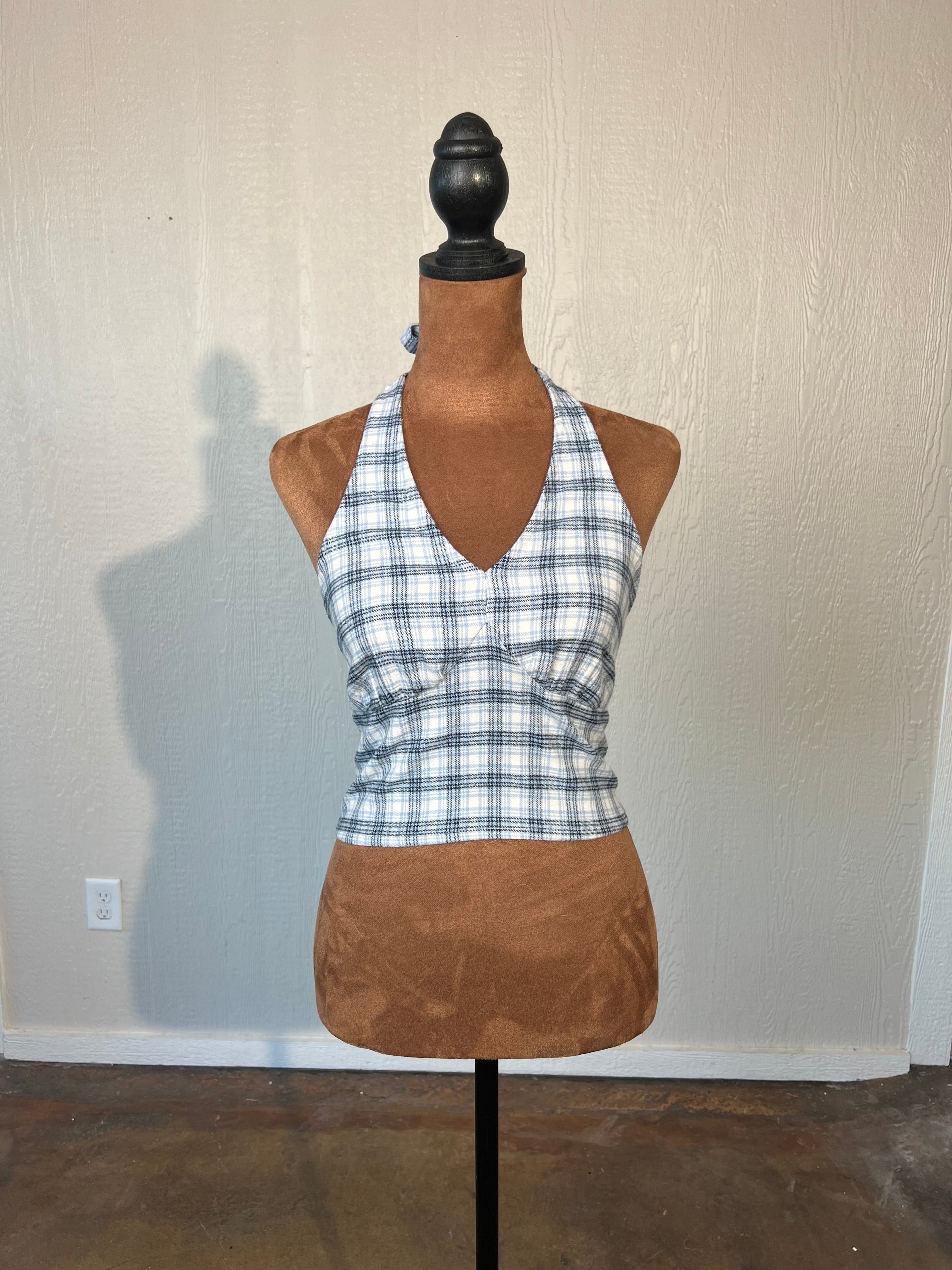 Hollister size small halter crop top USED