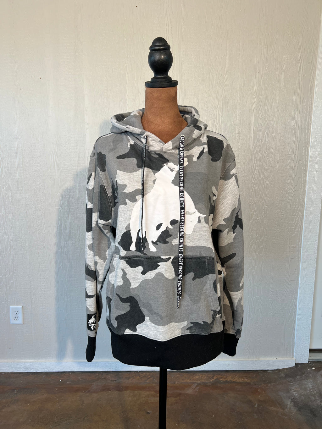 Teton Ridge size small hoodie USED