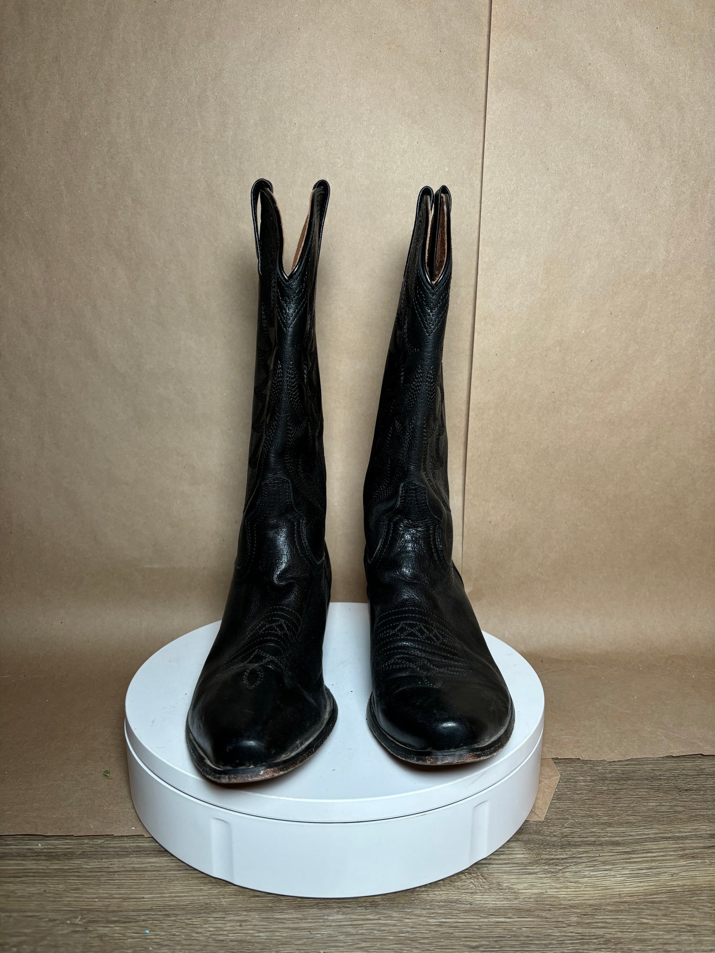 Shayanne size 9.5 simple black boots GENTLY USED