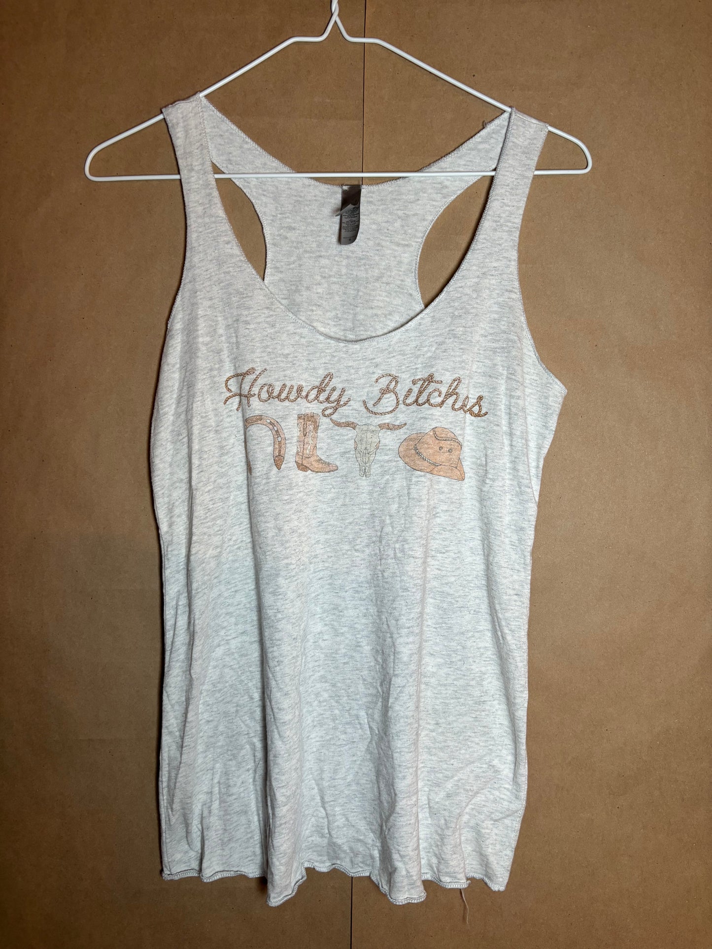 Howdy bitches size small tank USED