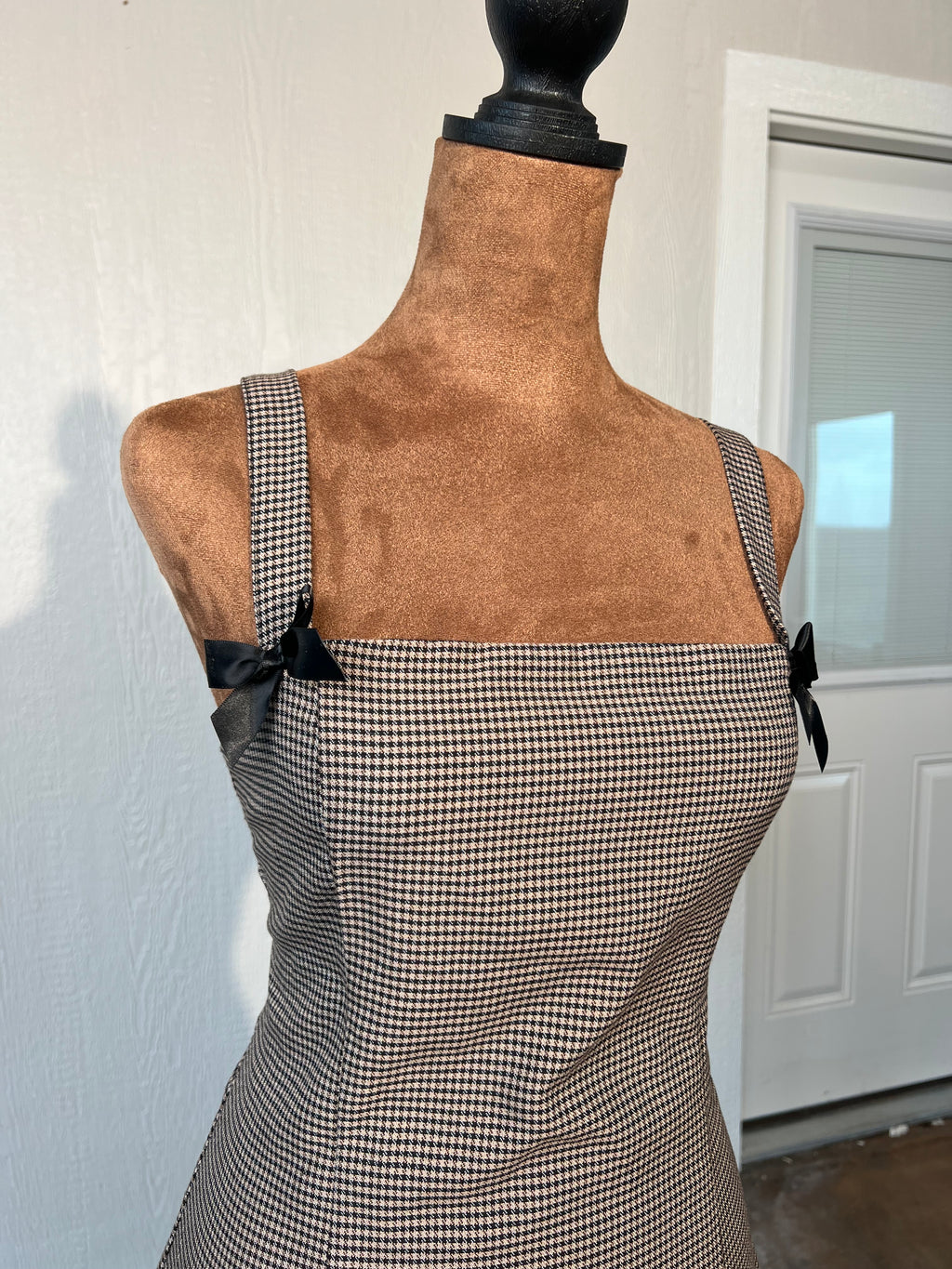 Forever 21 size medium dress GETNLY USED
