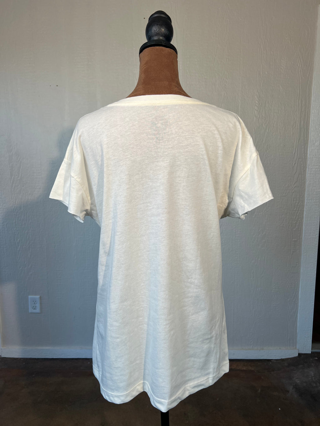 HOOEY size medium graphic tee LIKE NEW