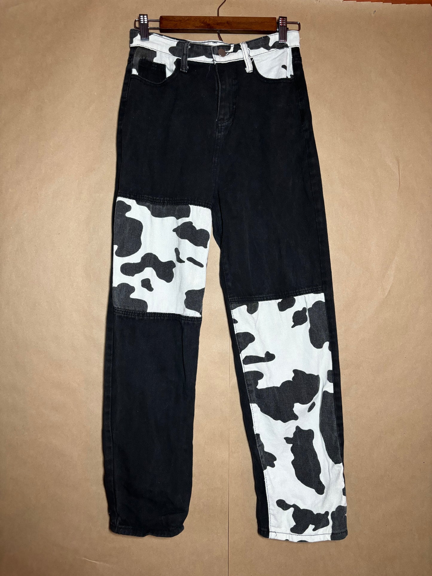 Western Gringa sample size small cow print jeans USED